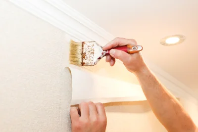 Pose de papier peint à Yèvres — revêtements muraux et toiles de verre